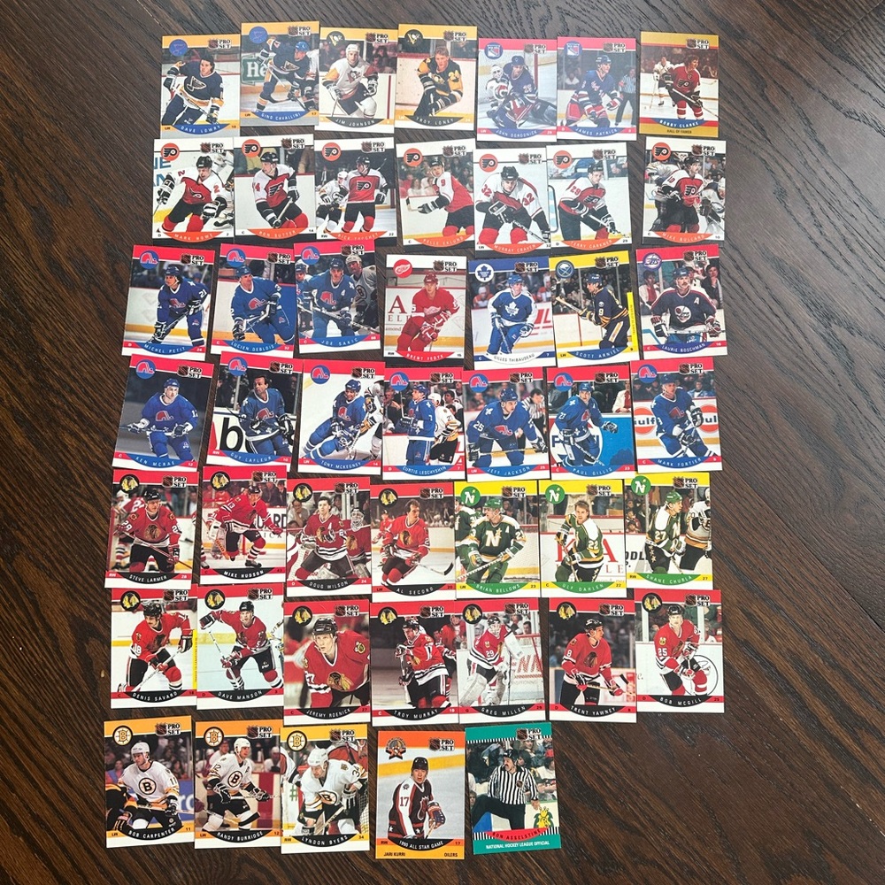 Collection  of NHL Pro Set hockey trading cards